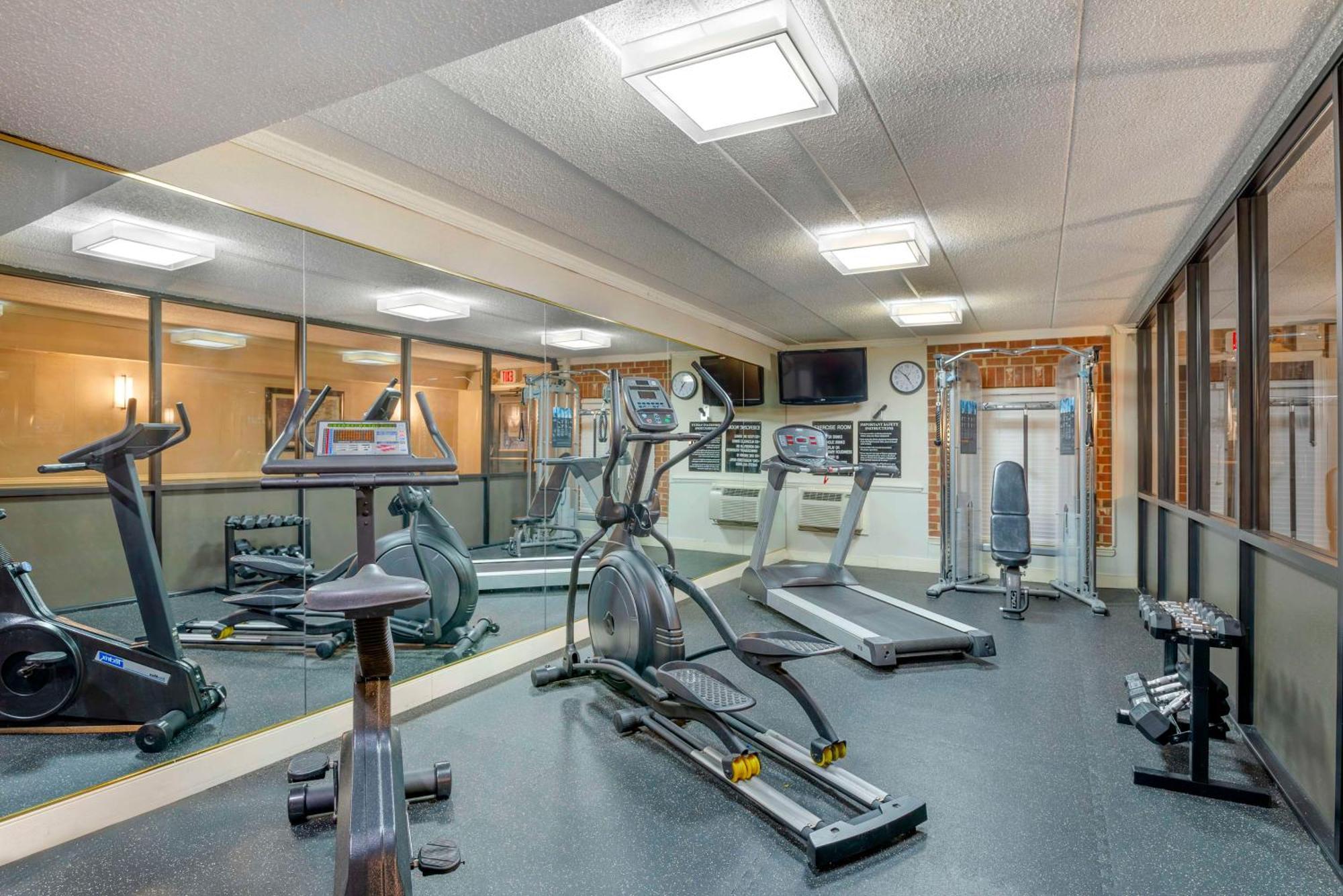 Best Western Plus Governor'S Inn Richmond Midlothian Εξωτερικό φωτογραφία