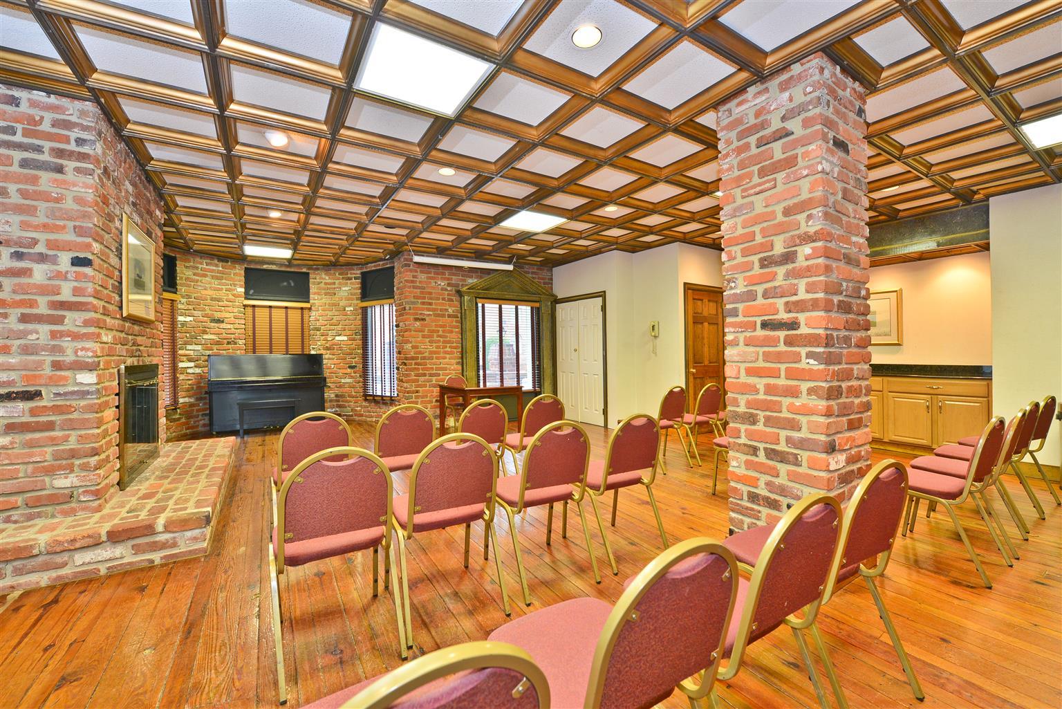 Best Western Plus Governor'S Inn Richmond Midlothian Εξωτερικό φωτογραφία